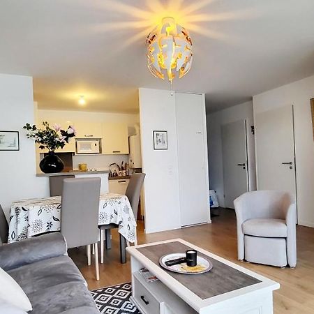 Appartement Moderne Finement Decore Avec Balcon A Vannes Centre Екстер'єр фото