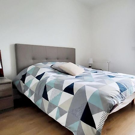 Appartement Moderne Finement Decore Avec Balcon A Vannes Centre Екстер'єр фото